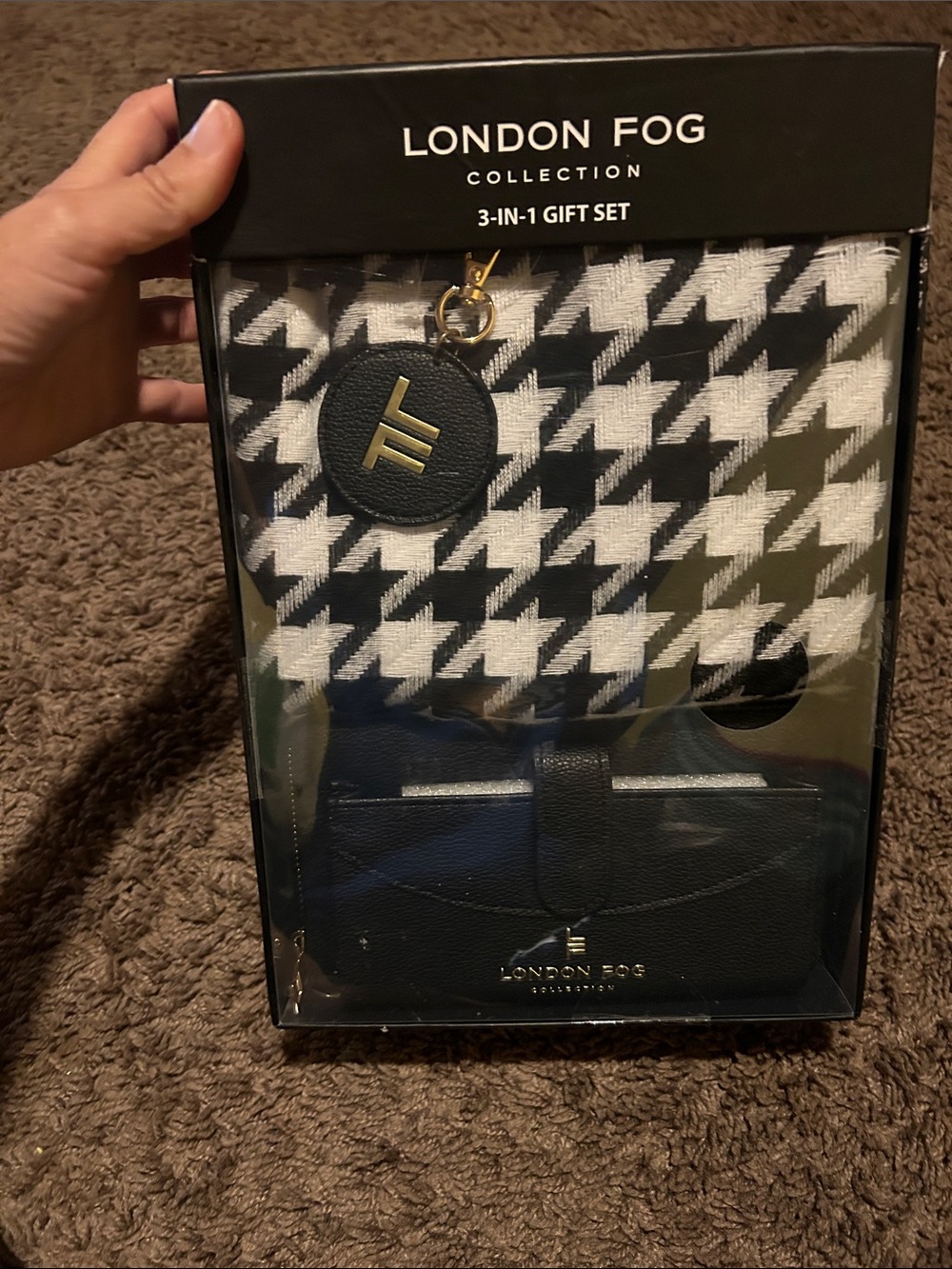 London Fog Black & White Houndstooth Accessory Gift Set